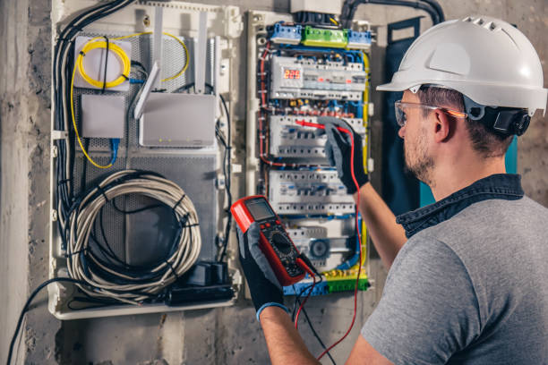 Best Circuit Breaker Repair  in Lake Stevens, WA